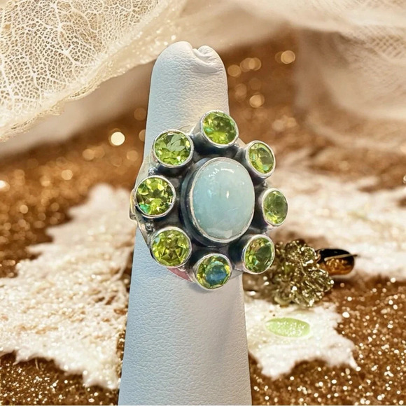 Peridot & Jade Sterling Silver Ring (6.5) - Picture 1 of 8